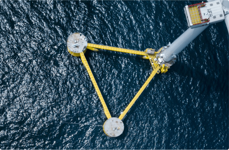 Image: Photo of a turbine from above